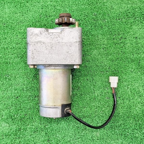 【新潟】クボタ コンバイン オーガ 旋回 アンローダー モーター 部品 パーツ 中古 / 予備 修理 交換 駆動 回転 モータ スペア 発送可能拍卖