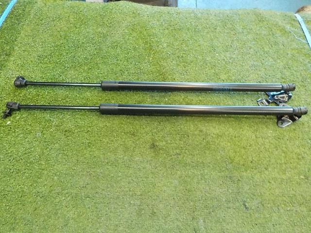 N-BOXカスタム JF3 バックドアダンパー 左右セット拍卖