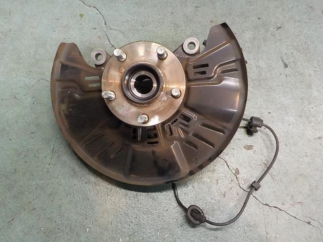 XV GT3 右フロントナックル・ハブ 8,000km使用拍卖