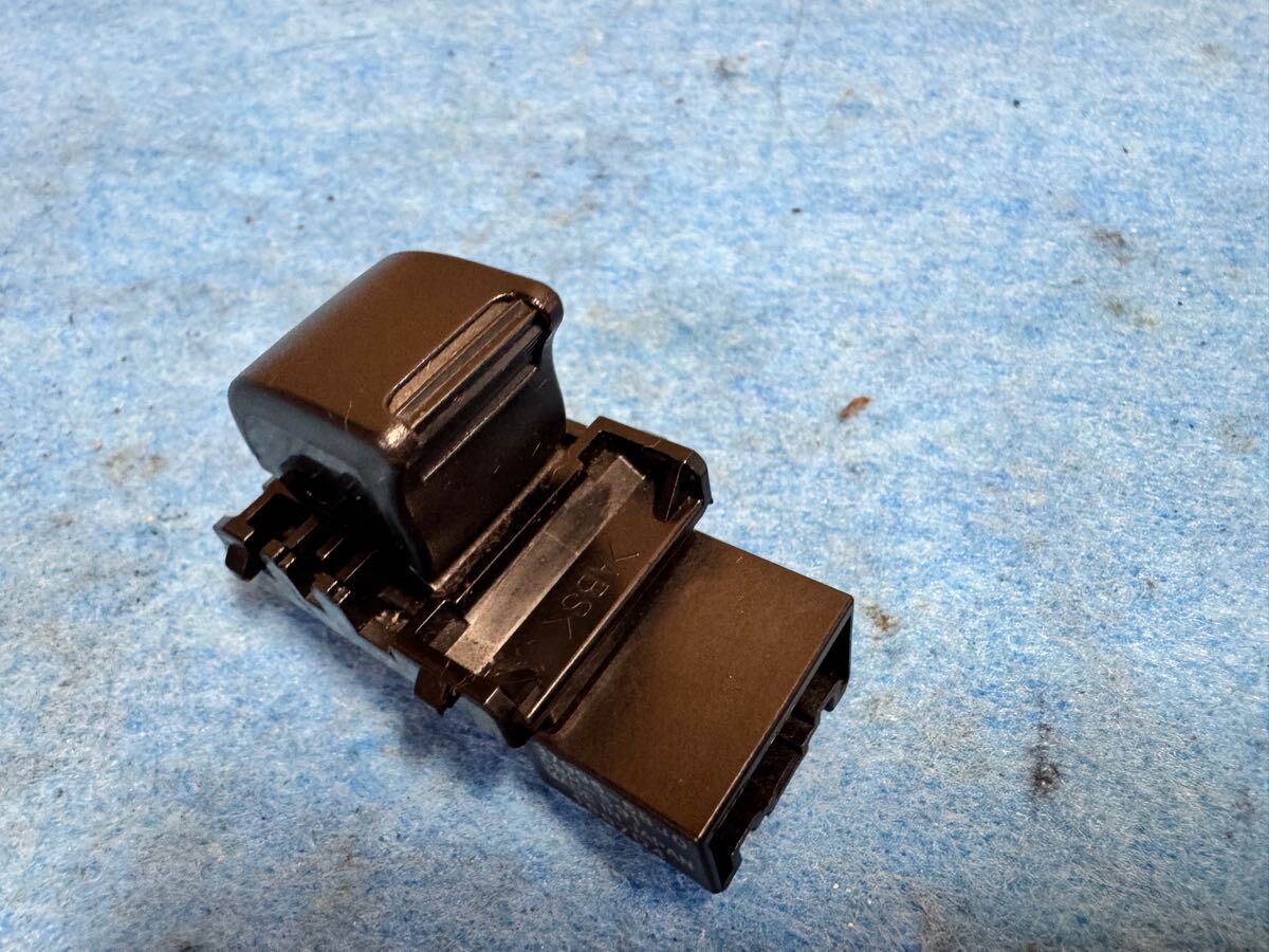 37995-58J0 スズキ純正パワーウインドウスイッチ MH21S MH22S MH23S など :/8:拍卖