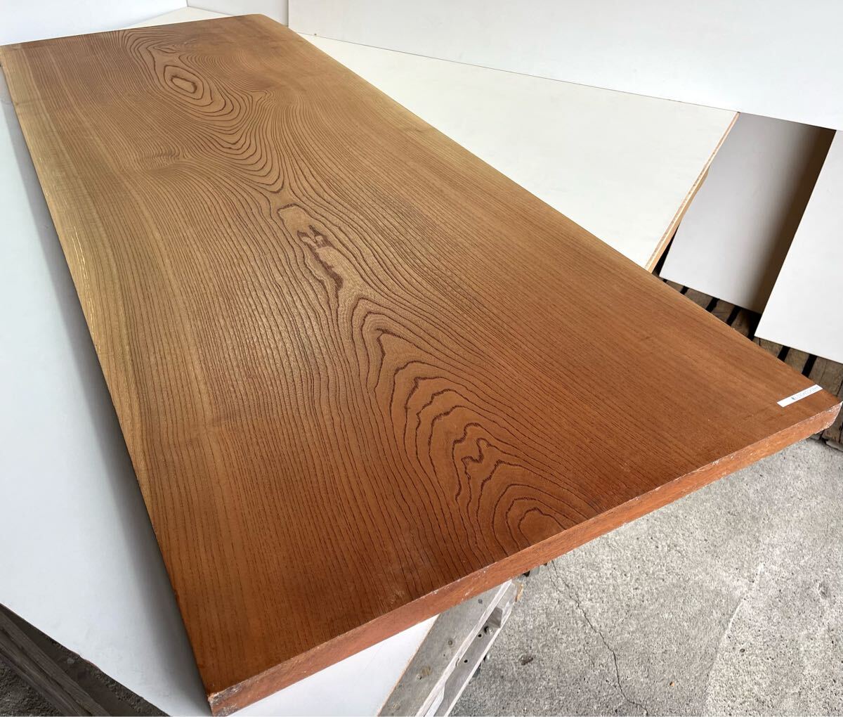 S2-015 欅 keyaki /2,080×800×39mm 拍卖