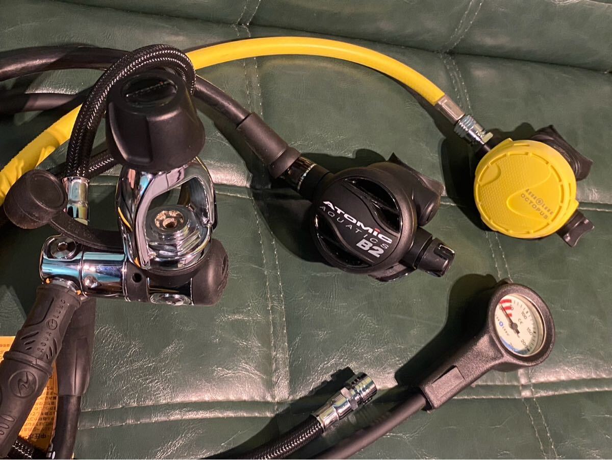 新品 Atomic Aquatics B2 アトミック ダイビング レギュレータ CALYPSO オクトパス シングルゲージ拍卖