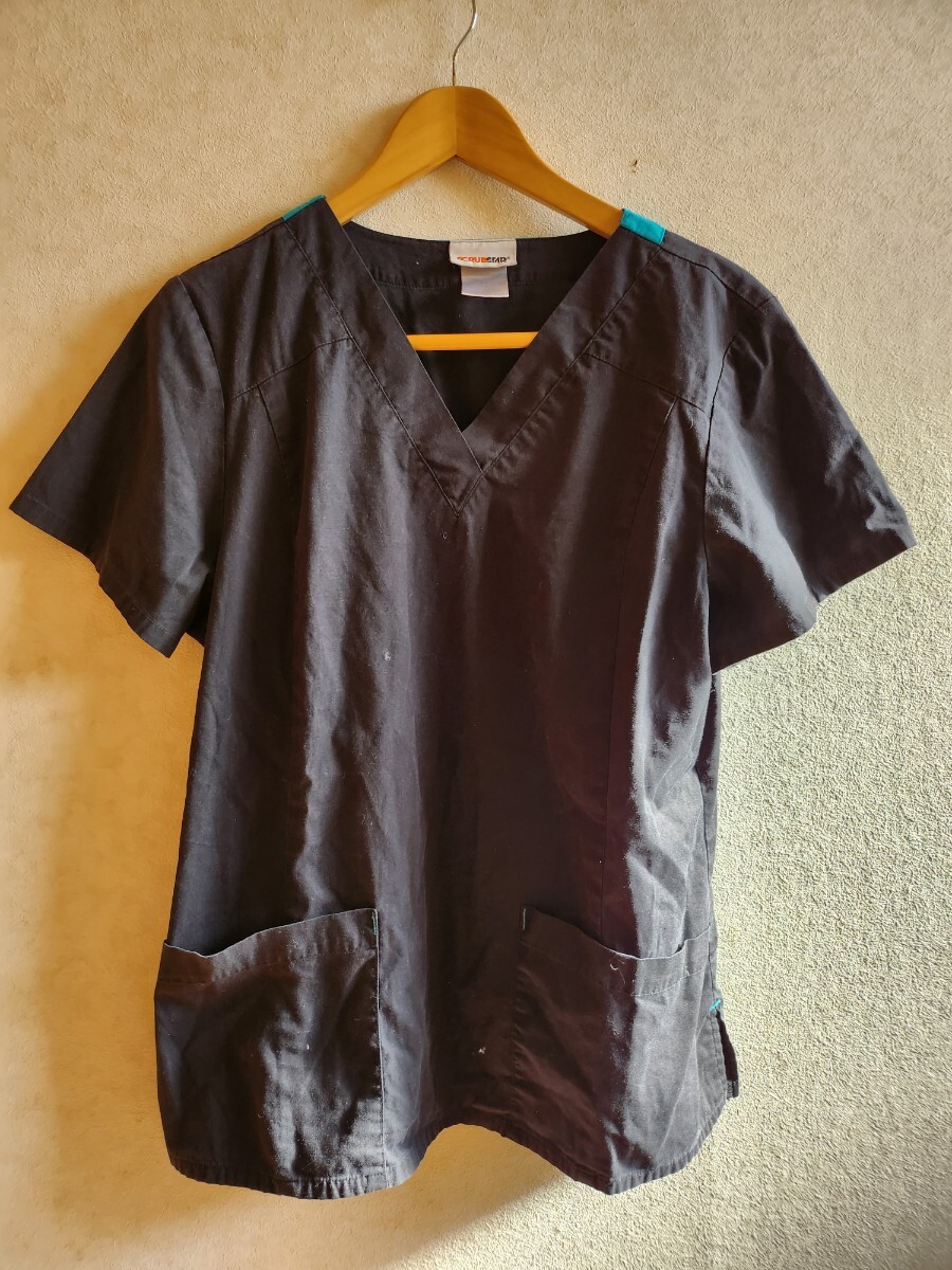 ◆医療系スクラブシャツ◆SCRUBSTAR プルオーバー メディカル ホスピタルドクターシャツ スマホ ポケット付 USED ◆古着・中古品拍卖
