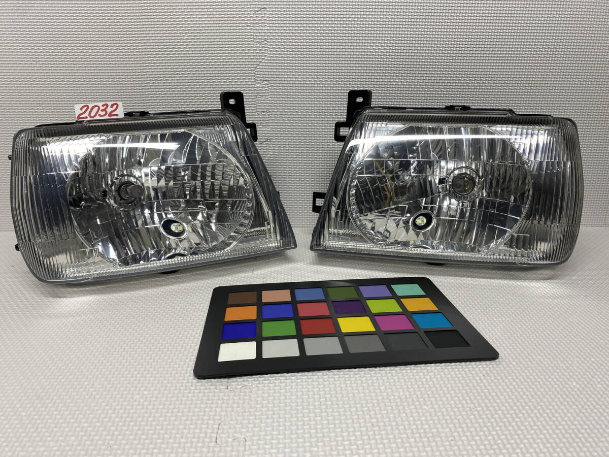 2032 * ヘッド ライト 左右 パジェロミニ H58A フロント ランプ 左 右 100-87819 100-87339拍卖