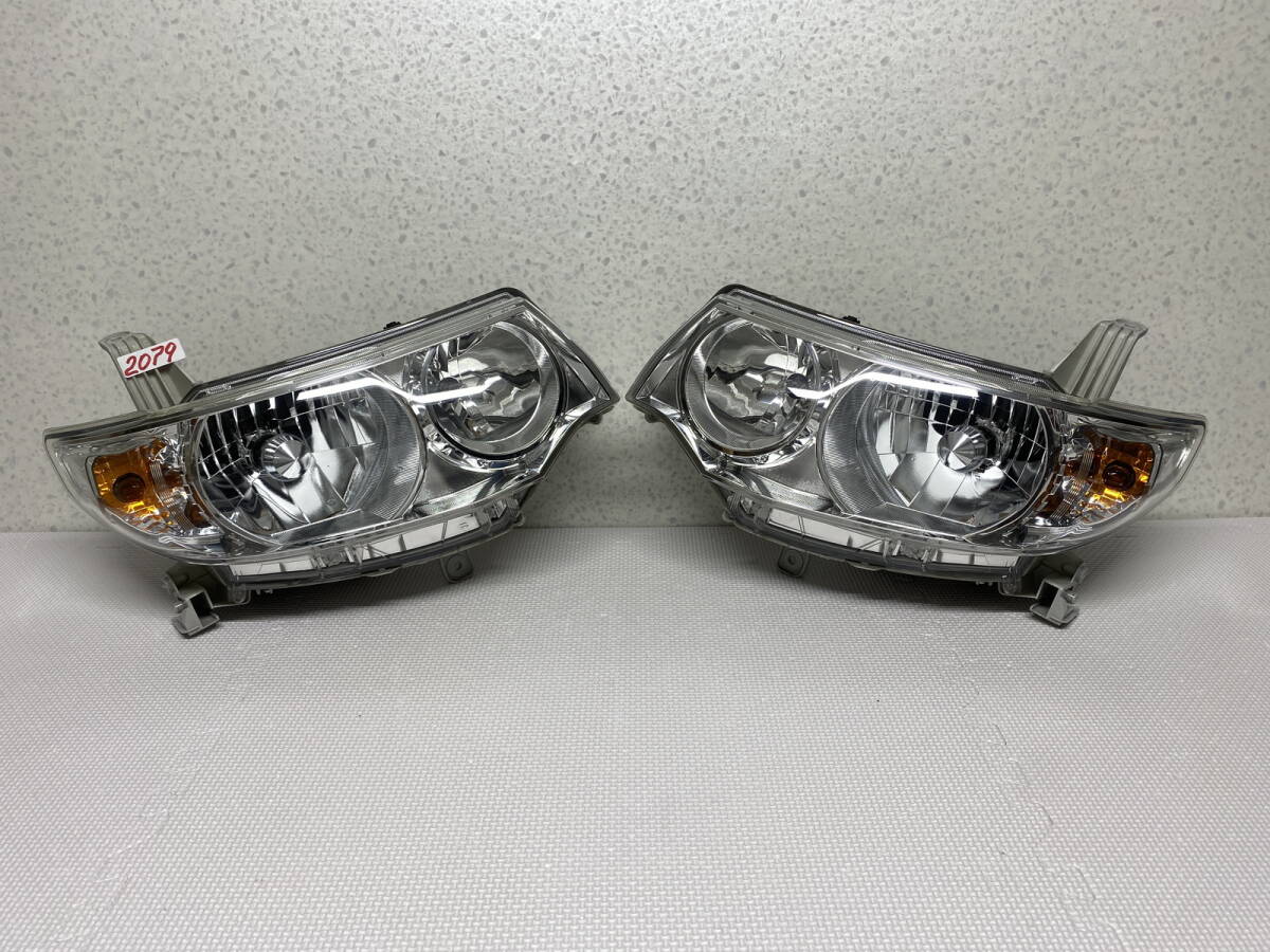 2079 * タントカスタム L375S L385S HIDライト左右 SET 左 右 100-51944拍卖