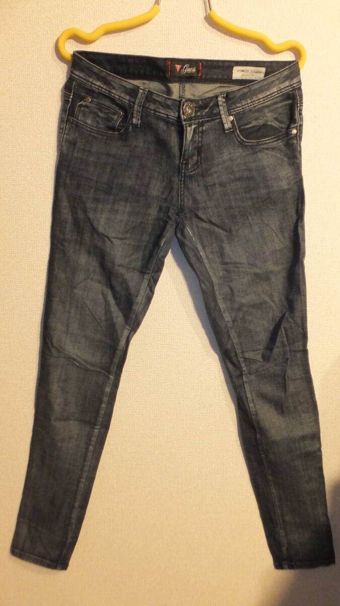 ★GUESS JEANS★アメリカ ゲスジーンズレディースUSサイズ28股下約78Cm デニムジーパン Low rise ローライズMAXINE FIT USED IN JAPAN 拍卖