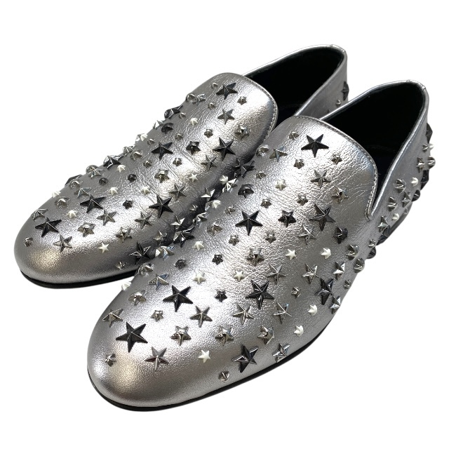 【美品】ジミーチュウ ドレスシューズ スリッポン シューズ ローファー スター スタッズ レザー シルバー【40 (25cm)】拍卖