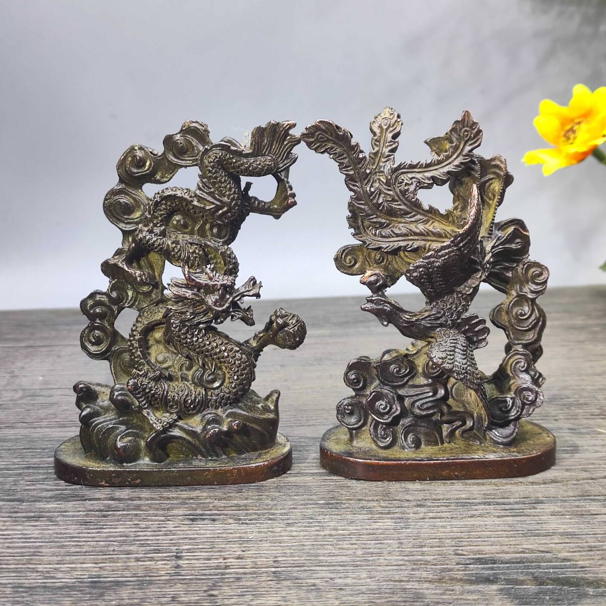 清 古銅彫 龍鳳呈祥一対 置物 極細工 古賞物 古美味 東洋彫刻 時代物 骨董 中国古美術拍卖