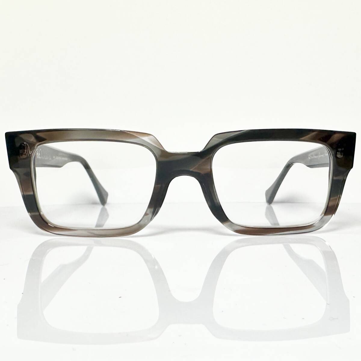 Vue dc. 新品未開封】 フレームフランス製 Frame France JAM 014 メガネ 純正ケース付き ヴュードゥシー拍卖