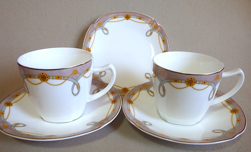 ★未使用 NARUMI Mila Schon カップ&ソーサー2客とお皿1枚 ミラ・ショーン拍卖