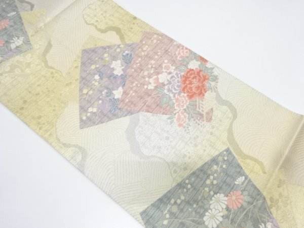 ys7340978; 宗sou 色紙に牡丹・竜胆・菊模様織り出し 袋帯【着】拍卖