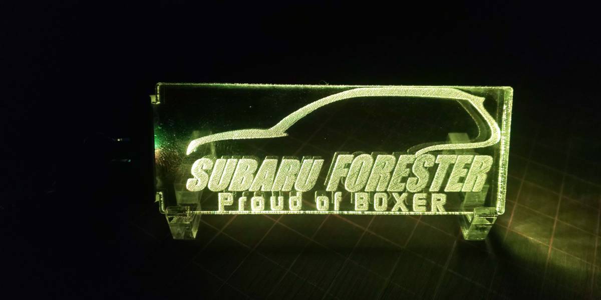 フォレスター スバル SF5 SF9 SG5 SG9 SH5 SH9 SJ5 SK9 ボクサーエンジン 光る アクリル キーホルダー 7色発行切り替え USB充電タイプ拍卖