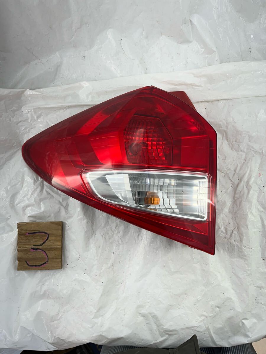 ●i3.40 トレジア NSP 左テールライト/左テールランプ コイト 52-214 左側助手席側 拍卖