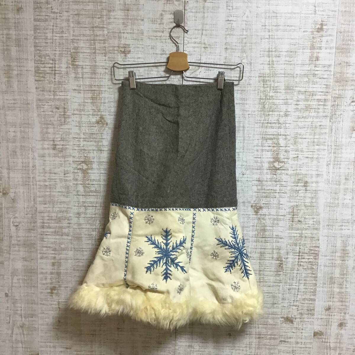 A612◇GRACE CONTINENTAL|グレースコンチネンタル フレアスカート グレー×アイボリー サイズS拍卖
