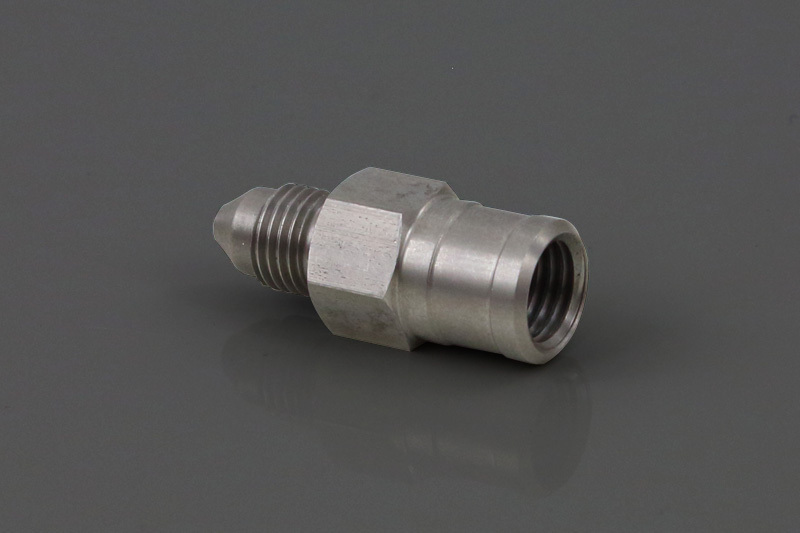 81-3082 Z1/Z2 ブレーキパイプフィッティングアダプター拍卖