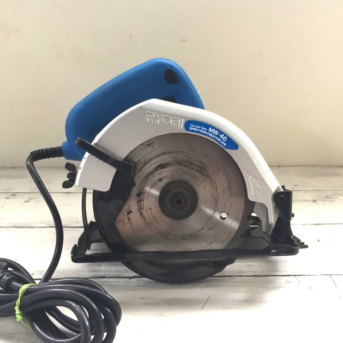 美品 リョービ RYOBI マルノコ 丸ノコ ブレーキ付き MW-46 使用丸ノコ 刃径140-147㎜ 木工用 D50317拍卖