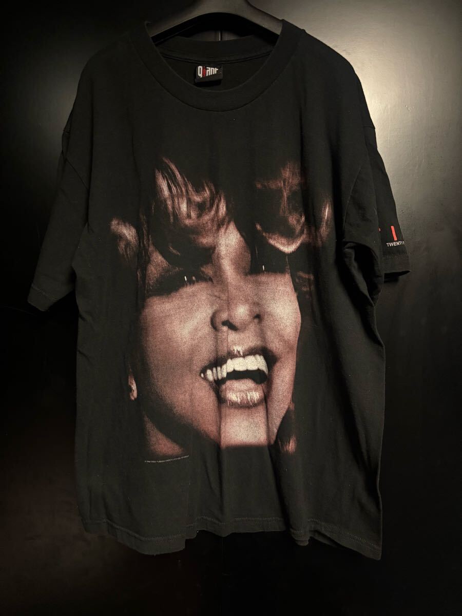 激レア90'S 当時物 TINA TURNER Tシャツ ヴィンテージ サイズXL ブラック ティナターラー MADONNA コピーライト SADE オフィシャル拍卖
