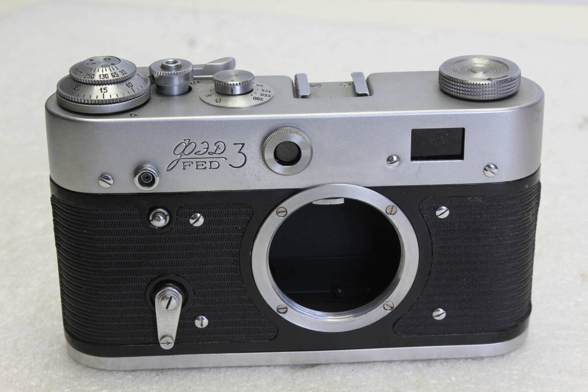 送料無料。 フェド Fed 3 ロシアカメラ レンジファインダー ボディ 35mmフィルムカメラ 管理B25-250222200000r拍卖