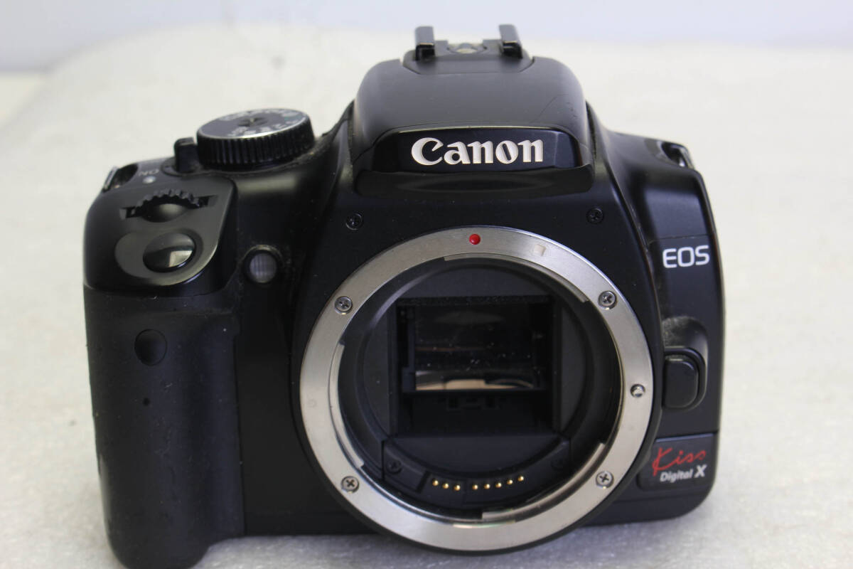 送料無料。作動未確認。キャノン Canon EOS kiss X body デジタルカメラ  管理B18拍卖