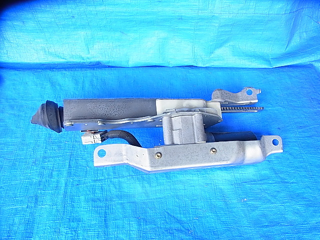 ステップワゴン CBA-RF5 パワーバックドアモーター 74962-S7S-J013-M1 管M0301-25拍卖