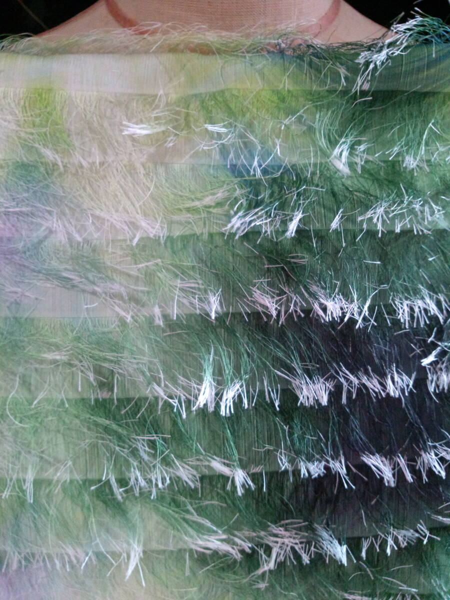 イタリア製 1.6メートル 不思議な布地動きに合わせて、ひらひらおどります拍卖