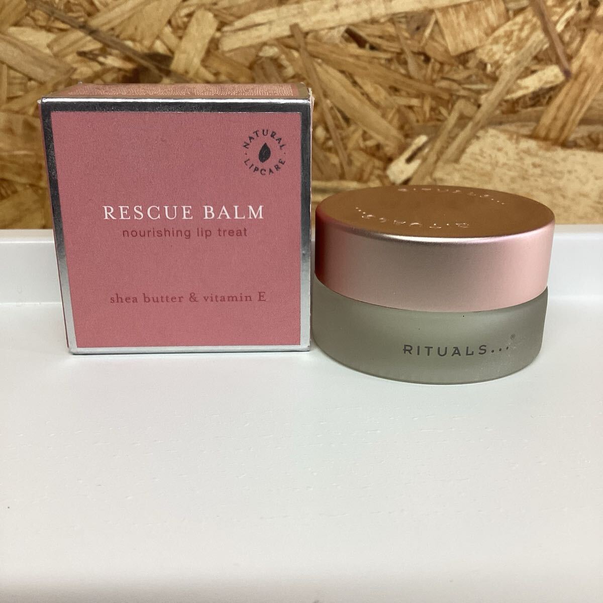 未使用品 リチュアルズ フォーチューン レスキューバーム 唇ケア(つ50)拍卖