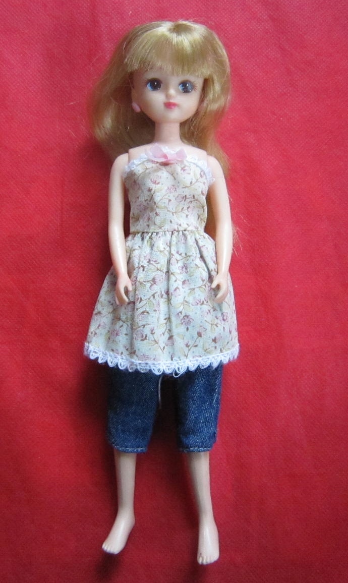 ■ TAKARA(タカラ) リカちゃん人形  着せ替え人形  昭和レトロ 自宅保管品 軽くクリーニング済 拍卖