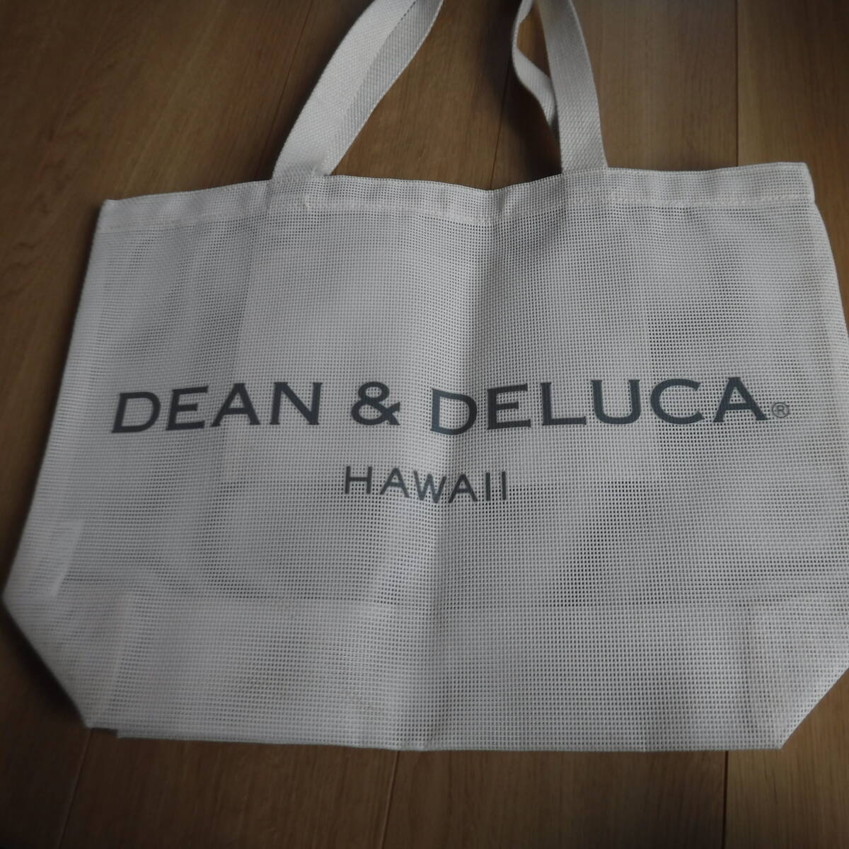 税不要特価 ハワイ購入 新品!DEAN&DELUCA ディーン&デルーカ ハワイ限定 オフホワイト メッシュ ハワイアン トートバッグ♪大拍卖