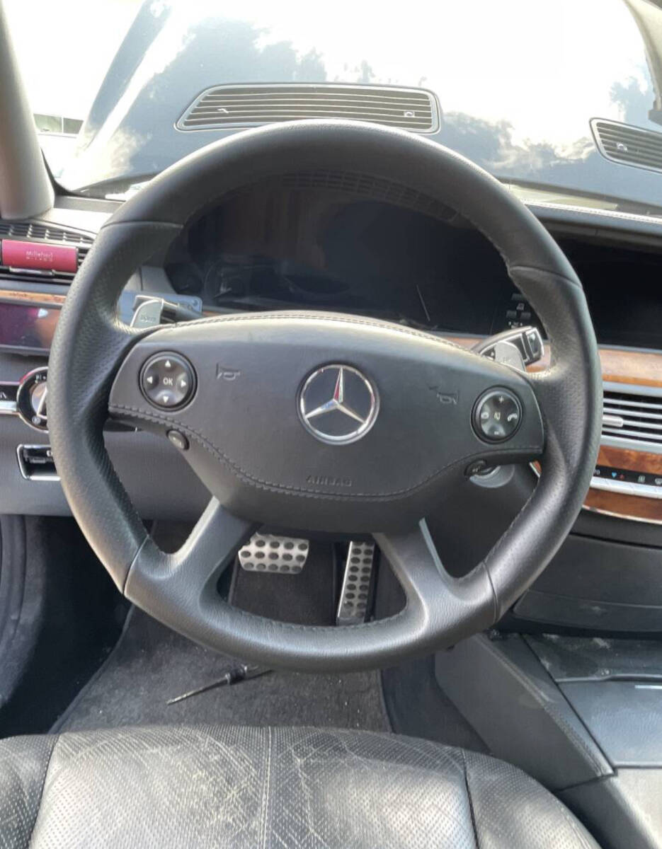 ベンツ W221 AMG S63 純正ステアリング 検索 スポーツグリップ W216 CL63 S65 CL65 ロリンザー ブラバス パドルシフト コンビハンドル拍卖