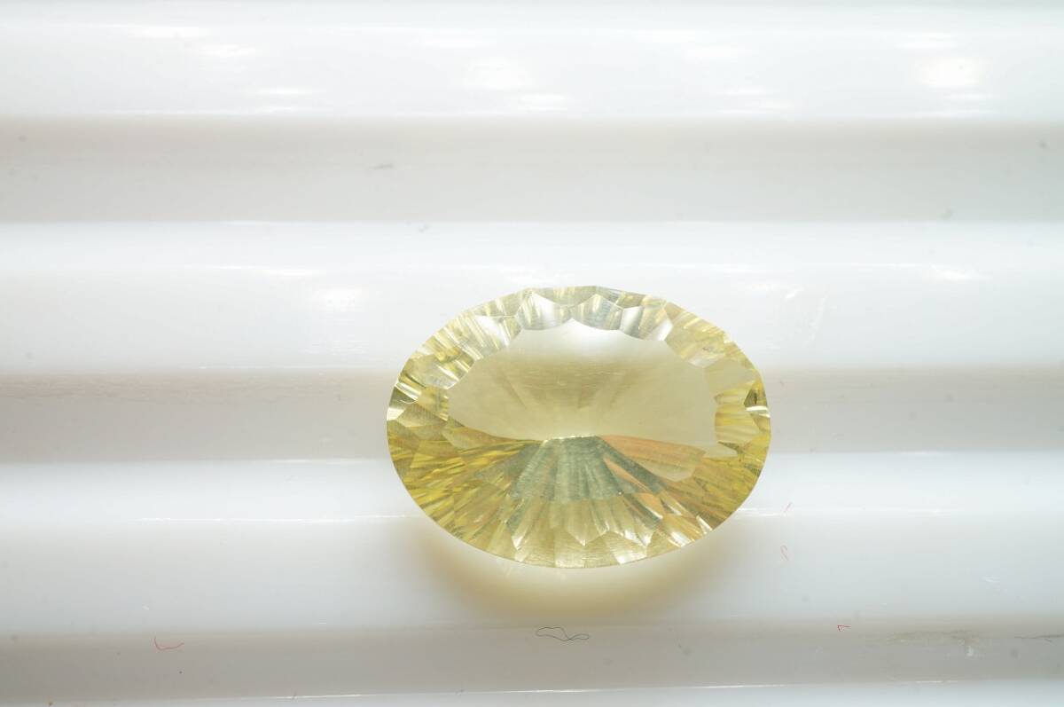 希少!【高級宝飾品用オリジナルカットルース】透明度抜群【レモントパーズ】トパーズルース裸石/7.08ct甲府で研磨拍卖