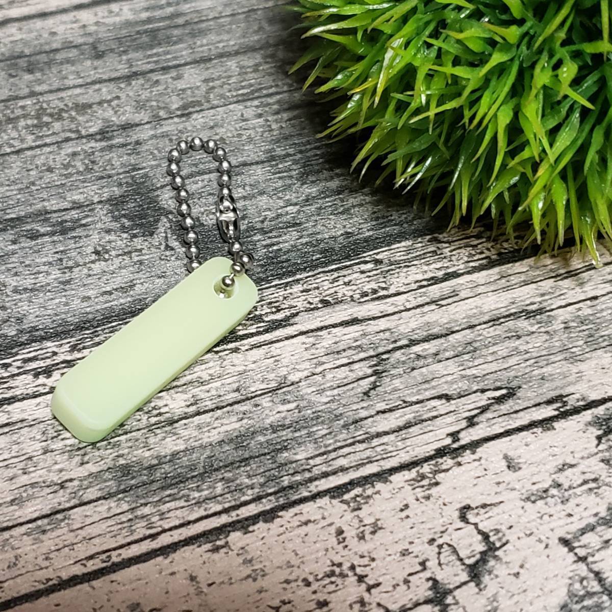 ◆◇ 蓄光 ◇◆ simple point / glow キーホルダー アウトドア キャンプ アクセサリー 紛失防止  防災拍卖