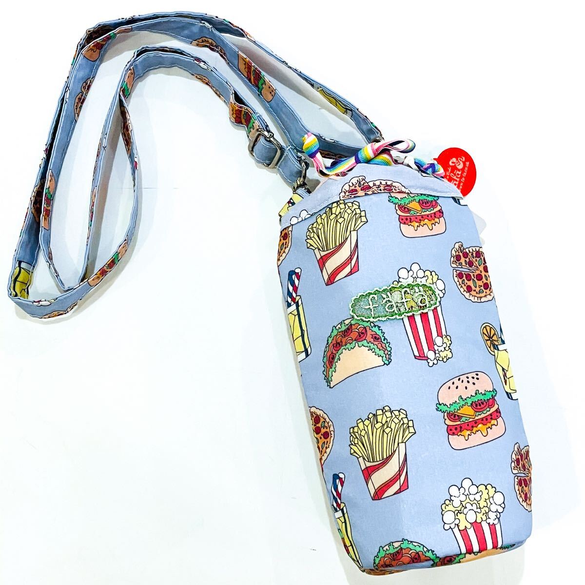 【新品未使用】fafa フェフェ ボトルホルダー ボトルケース ブルーフード ハンバーガー 水色 水筒ケース ペットボトルホルダー kids拍卖