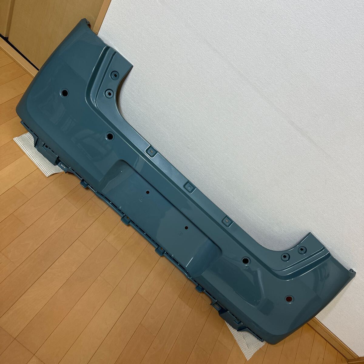 M28-1-7 軽微  ムーヴキャンバス  LA850S LA860S リアバンパー 52159-B2C50拍卖