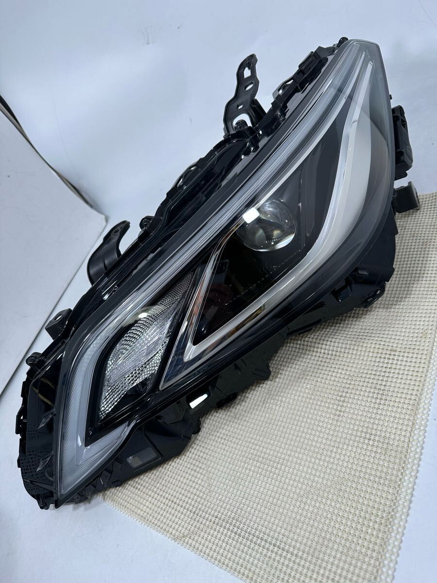 M 39-5-1 良品 クラウン ARS220 AZSH20 左 1眼 打刻J 30-450 ヘッドライト拍卖
