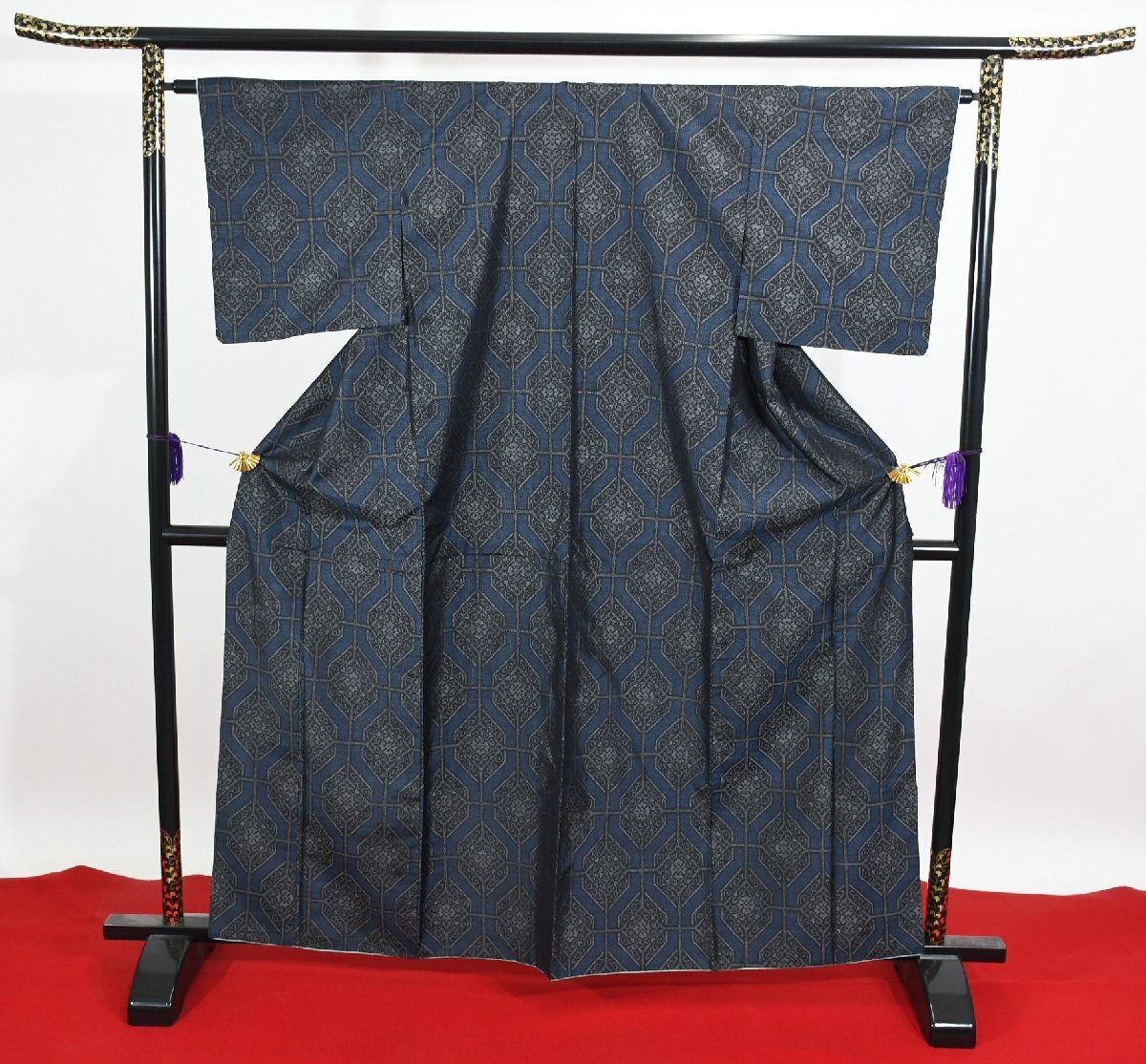 大島紬 幾何学模様 身丈156.5cm 裄丈64cm ★着物 pb-3333 桜庭呉服店拍卖