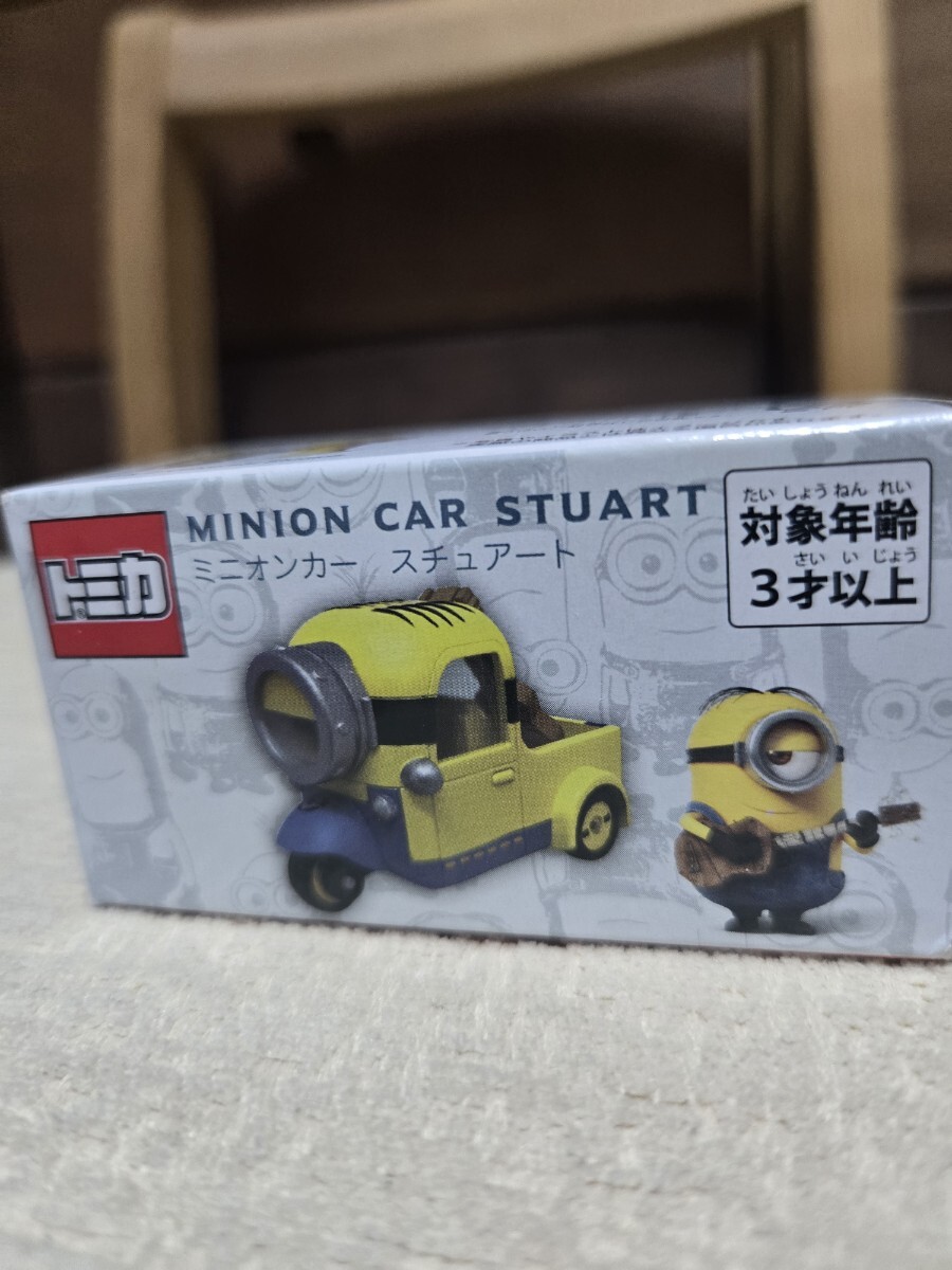 即決! USJ 限定 ミニオンズ ミニオンカー スチュアート トミカ拍卖