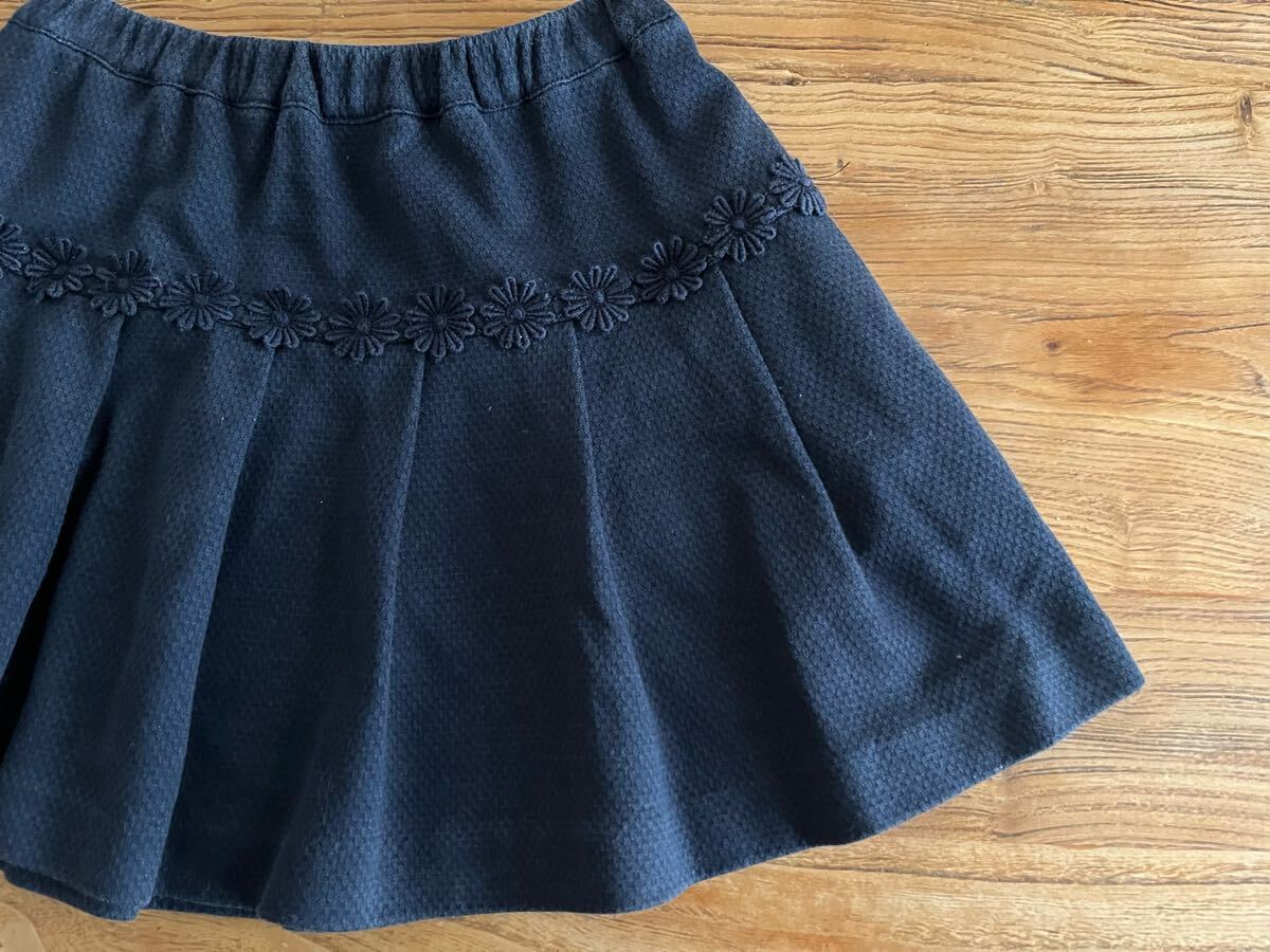★【 TOCCA トッカ 】 ★ ネイビー 並んだお花がかわいい ★ フレアスカート プリーツスカート ★ 100 ★ 上品 スカート拍卖