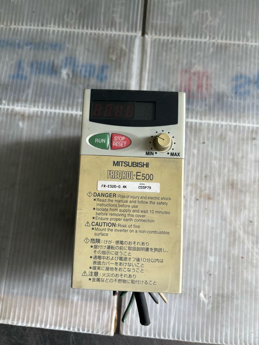 ff620 三菱電機 インバーター FR-E520-0.4K 中古現状品拍卖