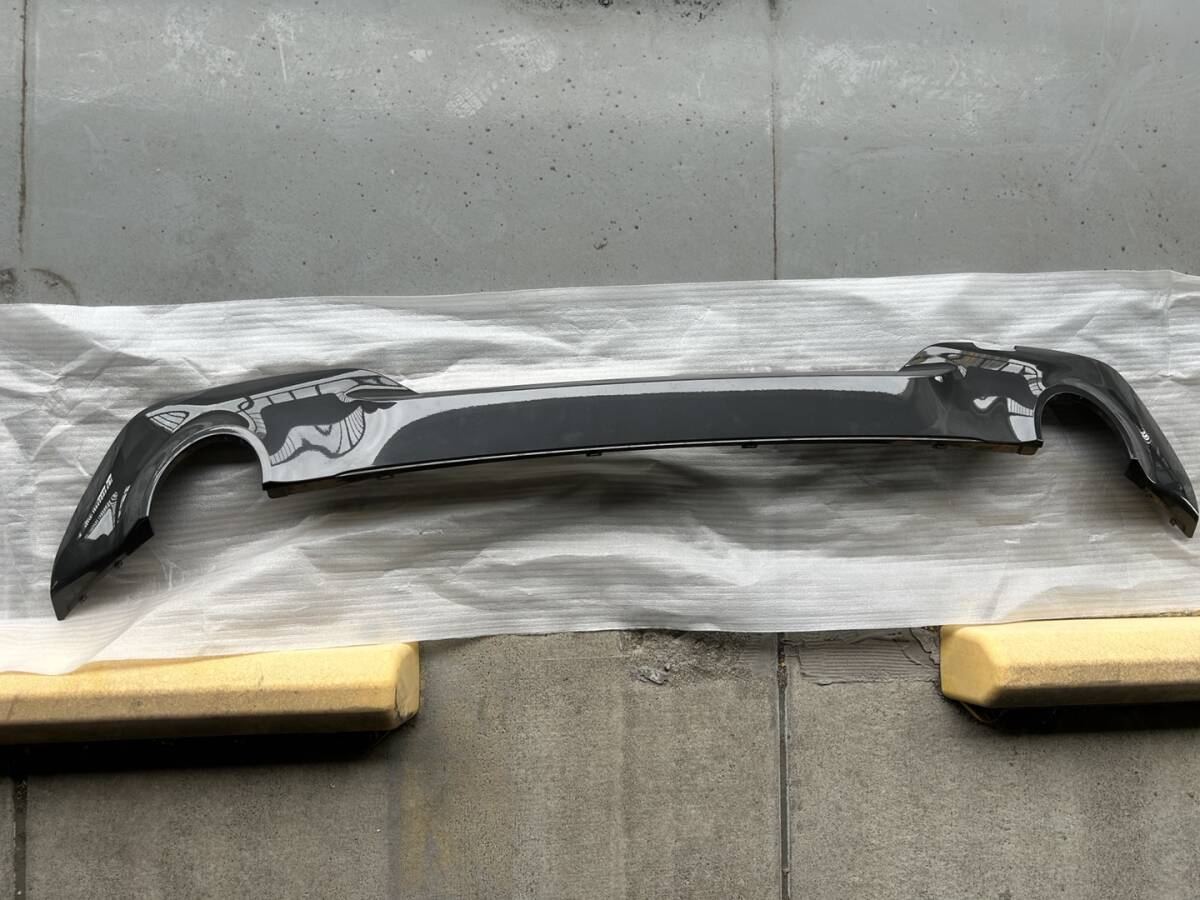 純正 BMW G20 3シリーズ ノーマル リアディフューザー 綺麗な状態拍卖