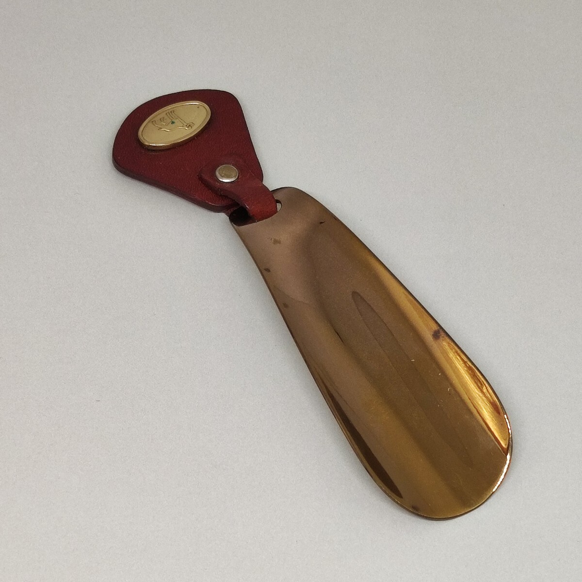 吉田三郎商店 S YOSHIDA 靴べら 犬柄 シューホーン 真鍮製 SOLID BRASS ブラスゴールド X ブラウンレザー拍卖