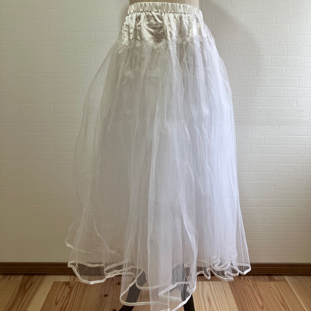 パニエ 着丈82cm Mくらい 2段チュール サテントリミング ウェディング コスプレ ドレス フリル 中古品 白 ホワイト レディース拍卖