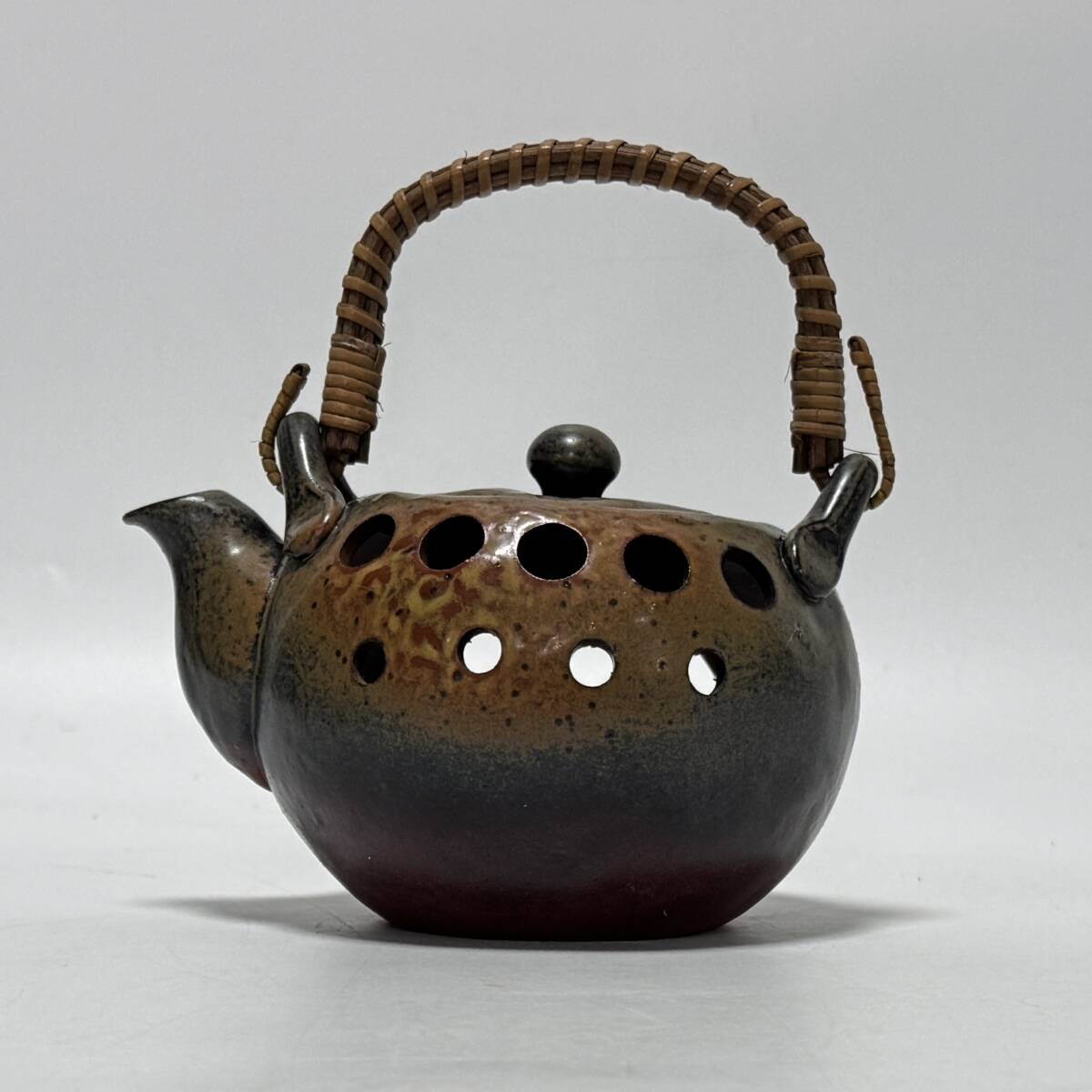 【61316Q】無銘 茶香炉 土瓶急須型 茶葉焙煎 ティーライトキャンドル用素焼き皿 煎茶道具 香道具 経年保管品 現状品拍卖