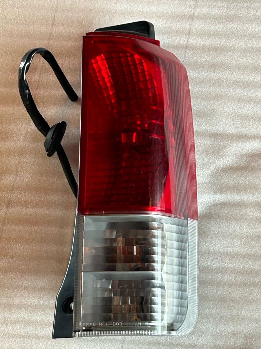 【CS0120】★中古★/三菱/EKワゴン/テールランプ/ テールランプ/右/純正品/598006-06拍卖