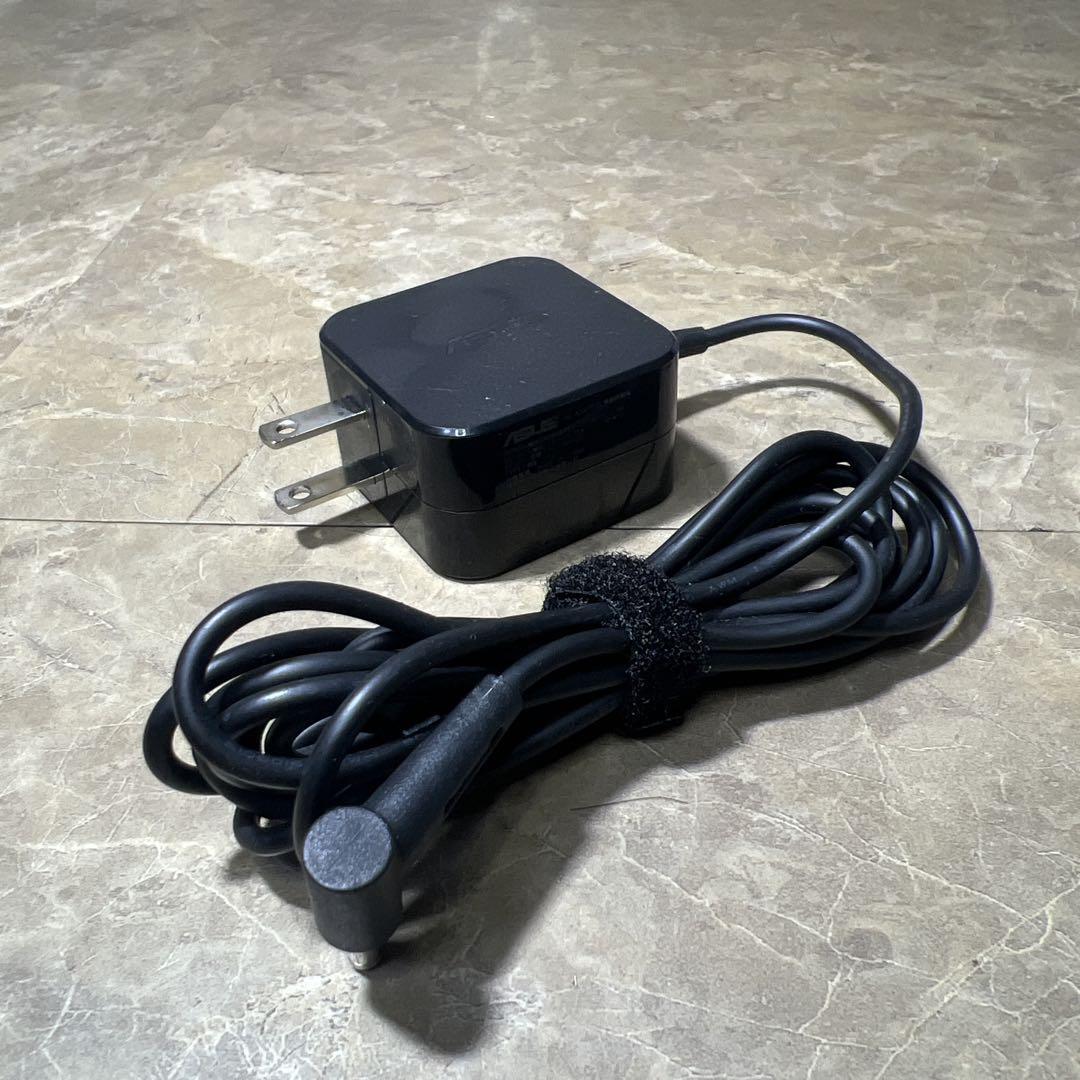 Asus 33W 19V 1.75A ACアダプター ad2088320拍卖