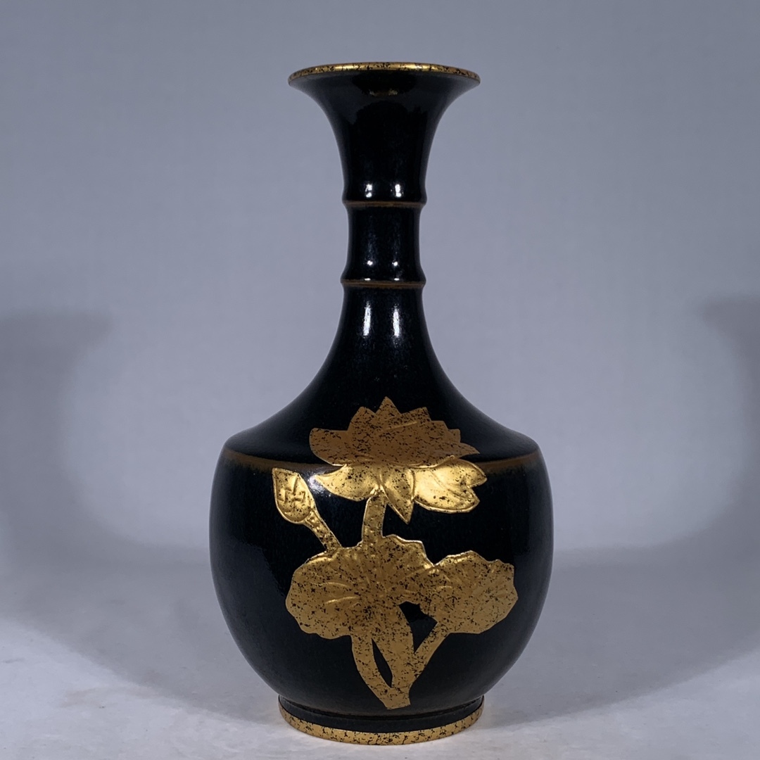 唐物 宋 汝窯 黑釉 包口 はめ込む金蓮紋 竹節瓶 陶芸 磁器 古陶磁器 中国美術品 時代物 D63拍卖