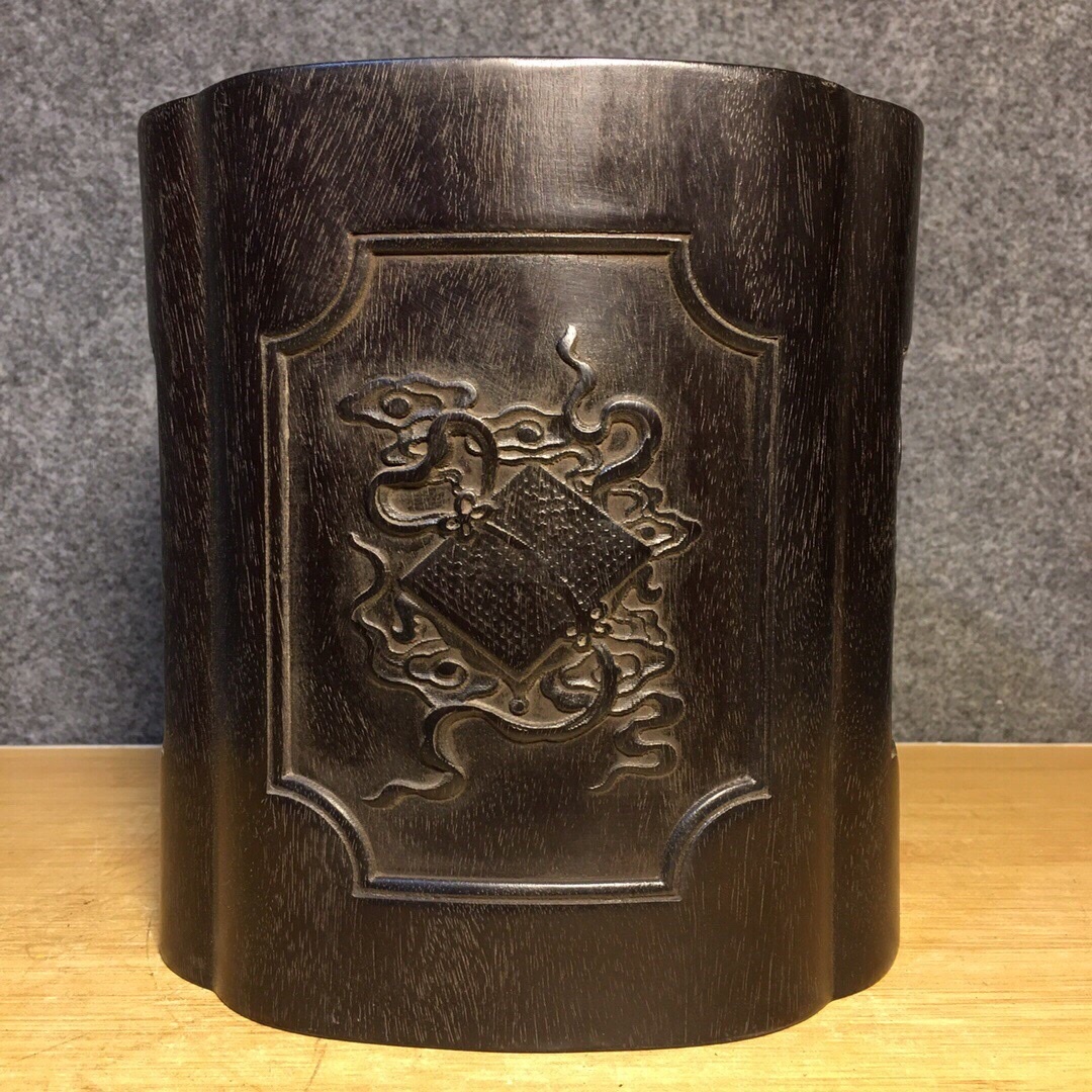 唐物 清代 木材細密彫 紫檀 筆筒 文房具 牛毛紋清晰 中国美術品 時代物 D63拍卖