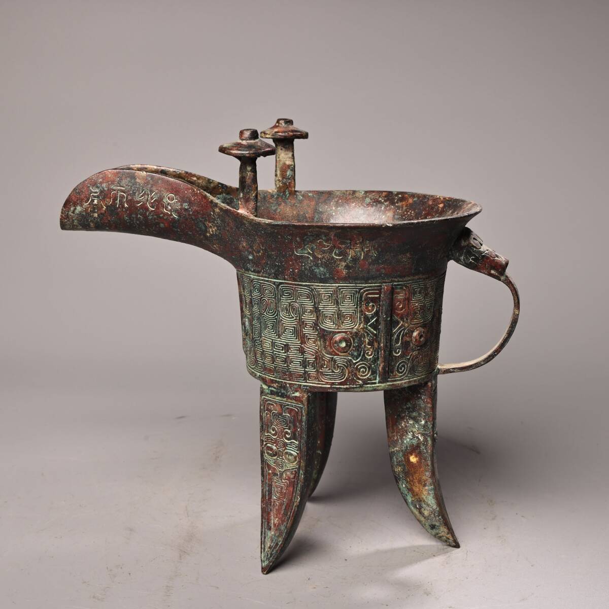 唐物 清代 青銅器 三足酒杯 酒のふくらみ 銅製品 中国美術品 時代物 D63拍卖