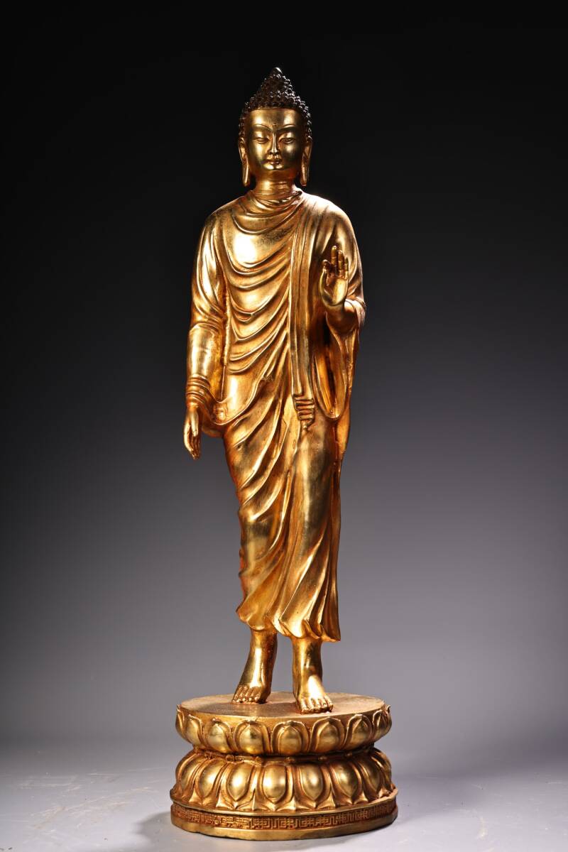 唐物 清 純銅 全銅 高レリーフ鏨刻 塗金 駅釈迦牟尼 仏像一尊 中国美術品 時代物 D63拍卖