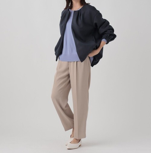 Elura★エルーラ★新品同様★ブルゾン♪定価7590★b511拍卖