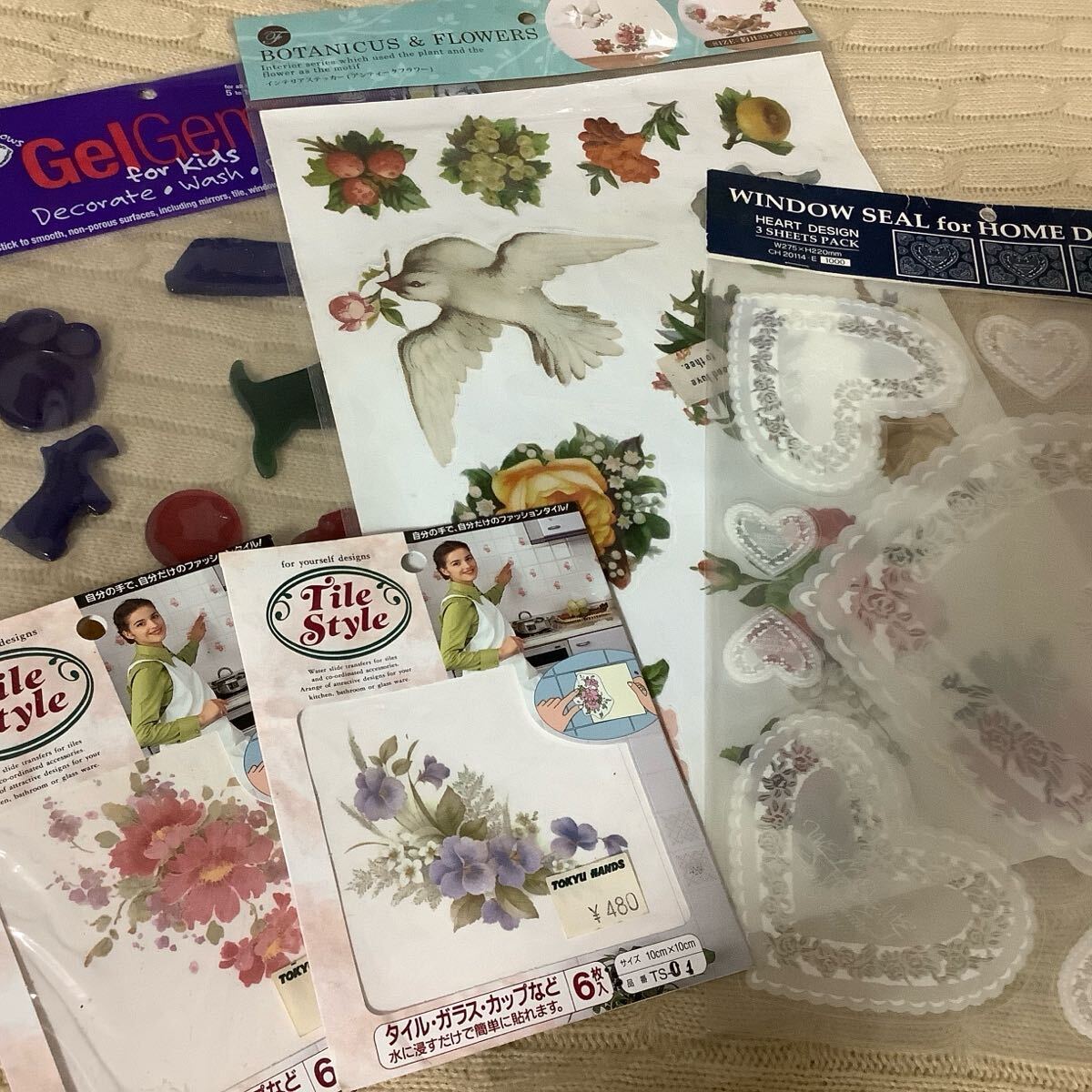 インテリア ステッカー キッチン 窓ガラス ボタニカルGelGems ジェル シール 花拍卖